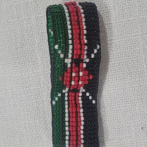 Colorful Beaded Bracelet with Intricate Design